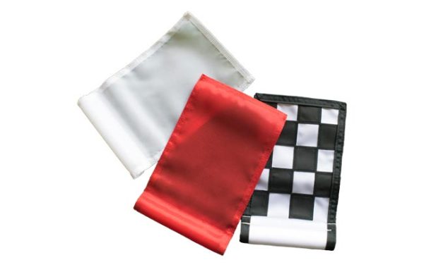 puttingflags.jpg